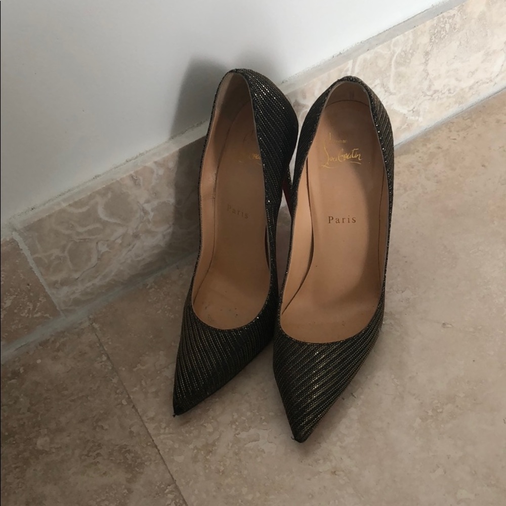 Christian Loubutin 8